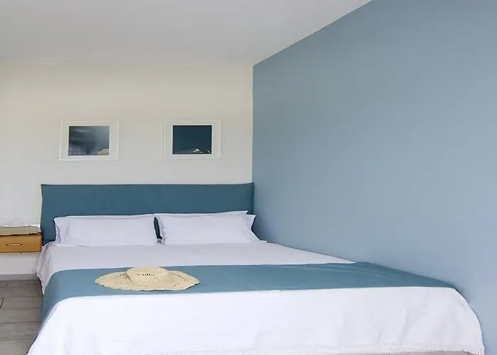 Avanti Hotel Chora (Ios)