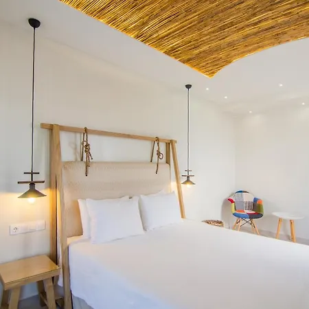 Avanti Hotel 2*