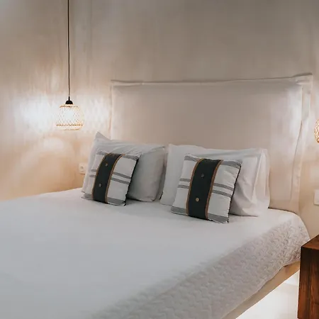 Hotel Avanti Chora (Ios)