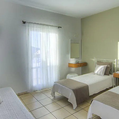 Hotel Avanti Chora (Ios)