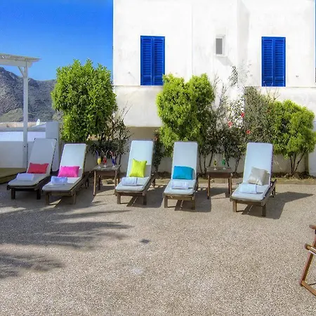 Hotel Avanti Chora