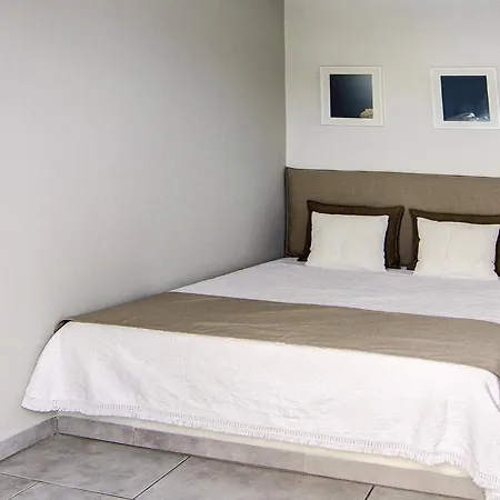 Hotel Avanti Chora